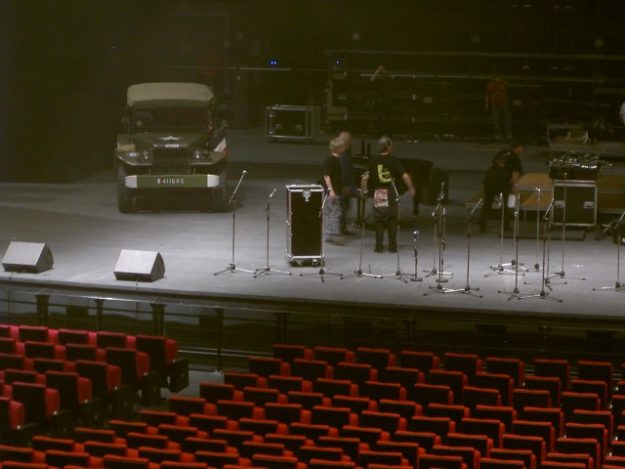 Dodge-WC-56-Palais-des-Congrès_concert-Glenn-Miller_1