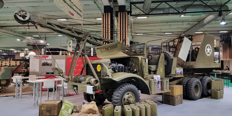 Rétromobile 2022 Brockway C666